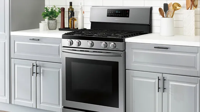 Tips for Using Your Cooking Range Safely